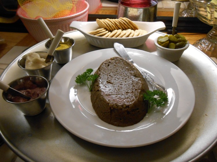 MUSHROOM AND BREAD PATE 10