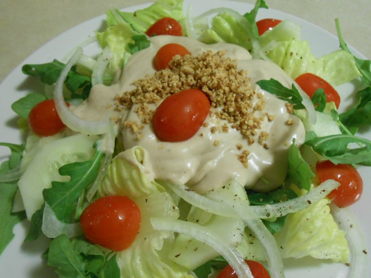 SALAD WITH TRIPLE GLO SALAD DRESSING