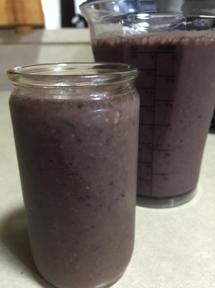 CHOCOLATE FRUIT HEALTHY SMOOTHIE