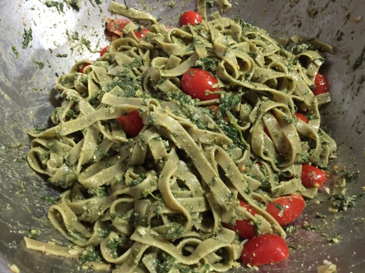 ROASTED GARLIC SPINACH PESTO 1