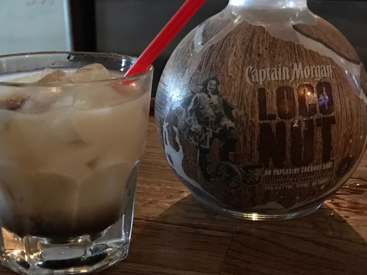 CAPTAIN MORGAN LOCO NUT COCONUT SHOT 2